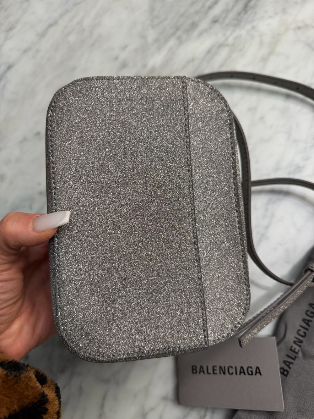 Famous Balenciaga Everyday camera bag glitter defects - Picture 6 of 8